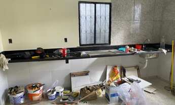 Imagem 7: Não Paga LUZ, ÁGUA. Casa Pequena de 1 Quarto. Já vem com Split. Próximo a sede do governo