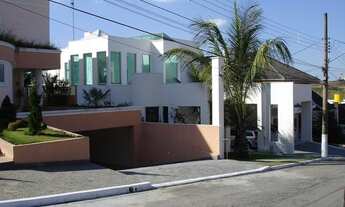 Imagem 3: Casa de condomínio sobrado para venda possui 450 metros quadrados com 4 quartos