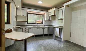 Imagem 2: Casa para aluguel com 450 metros quadrados com 4 quartos em Alphaville Residencial Um - Ba