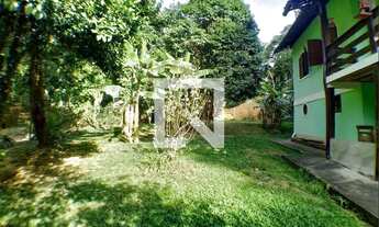 Imagem: Casa para Aluguel - Engenho do Mato, 3 Quartos