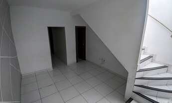 Imagem 4: Casa para aluguel e venda, com 2 quartos, sala cozinha, banheiro