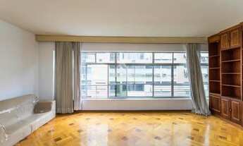 Imagem 5: Apartamento de 180m² dividido em 3 quartos, sala em dois ambientes, lavabo, área de serviç