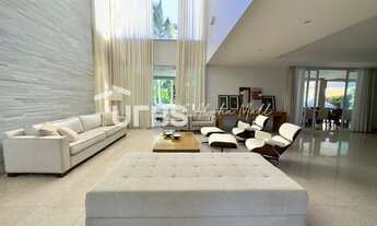 Imagem 2: Alphaville Cruzeiro - Sobrado 5 quartos, sendo 5 suítes