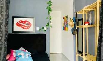 Imagem 3: Alugo kitnet semi mobiliada prédio em frente à praia