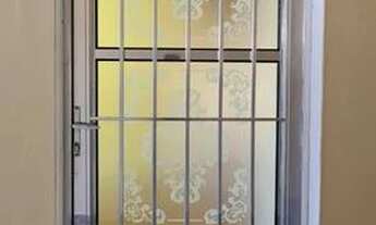 Imagem 4: Aluga-se Casa em Carapicuíba de 6 cômodos com garagem