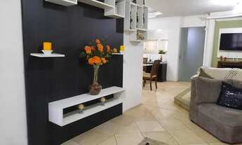 Imagem 2: Sobrado amplo com piscina no Parque Santa Fé