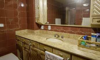 Imagem 7: Apartamento para venda tem 224 metros quadrados com 4 quartos em Copacabana - Rio de Janei