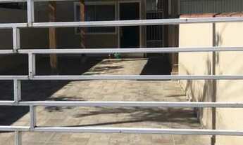 Imagem: Alugo sobrado no madri