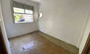 Imagem 4: Apartamento para venda possui 54 metros quadrados com 3 quartos em Tijuca - Rio de Janeiro