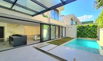 Imagem: Casa de condomínio fechado com 4 suítes