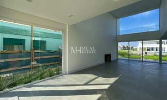 Imagem 2: Casa com 03 suítes em localização privilegiada dentro do Ponta da Figueira!