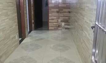 Imagem 6: Aluga se casa 2 quartos , final de linha de 7 de abril