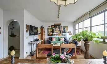 Imagem 2: Espaçoso apartamento no Campo Belo 134 m2, 4 dormitórios e 2 vagas - São Paulo / SP