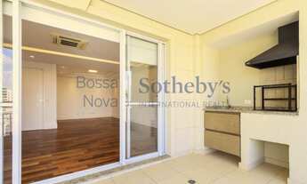 Imagem 2: Apartamento em edifício cobiçado próximo à estação Moema