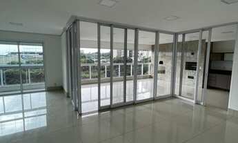 Imagem 2: Belíssimo apta com linda vista para o park Flamboynt