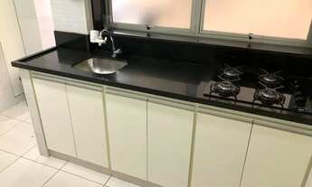 Imagem 5: Apartamento dois quartos sendo um suíte todo reformado na Mariz e Barros coladinho no metr