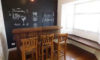 Imagem 6: Casa em estilo inglês em condominio fechado com lindo paisagismo