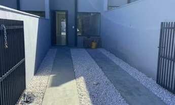 Imagem 3: Sobrado Geminado para Venda em Joinville, Guanabara, 3 dormitórios, 1 banheiro, 1 vaga