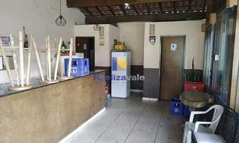 Imagem 7: VENDO SOBRADO: 5 DORMITÓRIOS, SENDO UMA SUÍTE, VARANDA