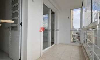 Imagem 4: Apartamento semi-mobiliado com sacada e churrasqueira