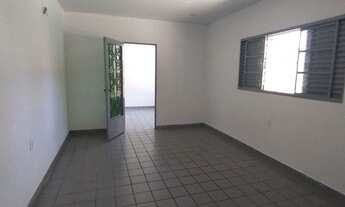 Imagem 3: Casa 30x30 de lote com 03 suites na Massagueira