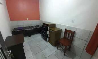 Imagem 2: Quarto Para Uma Pessoa Água e Luz Incluso