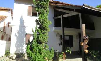 Imagem: 2 CASAS NO CENTRO DA CIDADE DE VASSOURAS