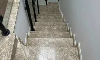 Imagem 4: Sobrado ocom 3 dorm. 1 suíte com varanda e quintal com churrasqueira