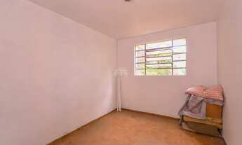 Imagem 2: Linda casa com acabamento de madeira com 3 quartos e 3 banheiros a venda com documento