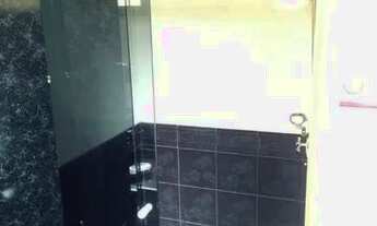 Imagem 5: Casa para aluguel e venda possui 560 metros quadrados com 4 quartos