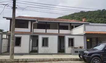 Imagem: Studios à 10 minutos da praia Itacoatiara