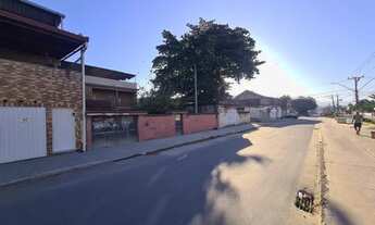 Imagem 2: Sobrado para Venda em Belford Roxo, Santa Maria, 4 dormitórios, 2 suítes, 3 banheiros, 2 v