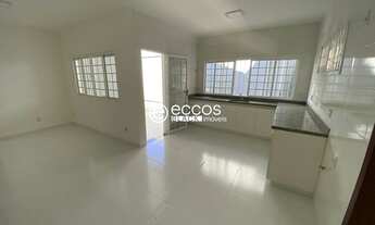 Imagem 5: CASA RESIDENCIAL em UBERLÂNDIA - MG, BRASIL
