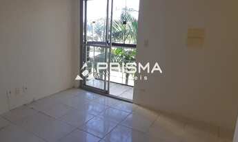 Imagem 3: Apartamento de 2 dormitórios com sadaca fechada e garagem