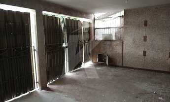 Imagem 4: Casa com 3 quartos e 2 vagas de garagem cobertad