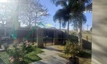 Imagem 3: Perfeita para sua família: casa 3 dorm. piscina e churrasqueira!