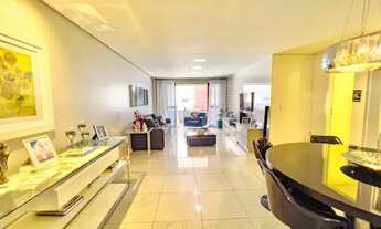 Imagem 2: Apartamento para venda possui 148 metros quadrados com 4 quartos, Totalmente Nascente