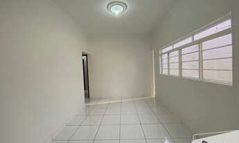 Imagem 2: Casa à venda no Bairro Vila Lisboa, 3 quartos, R$400.000