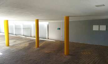 Imagem: Anúncio suspenso