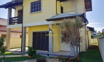 Imagem 4: Casa ampla com 3 dormitórios, área de lazer completa e localização estratégica nos Inglese