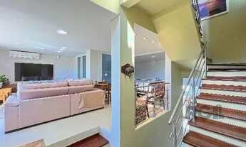 Imagem 6: Casa em Porto Alegre, no bairro Hípica, com 3 dormitório(s), e 3 banheiros, à venda