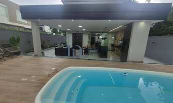 Imagem 10: Casa de Alto Padrão para Locação - Mobiliada