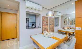 Imagem 7: Imóvel para venda possui 69 metros quadrados com 2 quartos em Santana - Porto Alegre - RS