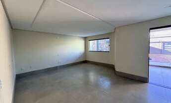 Imagem 6: Sobrado ao Lado do BRT Setor Barravento a poucos metros do Pão de Goiás