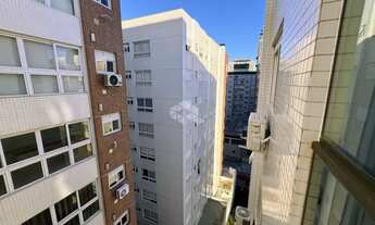 Imagem 5: Apartamento de 2 dormitórios sendo 1 suíte mobiliado com bxo/vaga de garagem em Capão da C