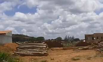 Imagem: Terreno vizinho ao trevo de Serra do Machado