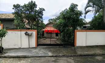 Imagem: Casa antiga, reformada o3 dorm sala cozinha