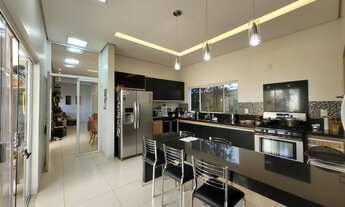 Imagem 6: Casa de condomínio térrea para venda tem 200 metros quadrados com 3 quartos