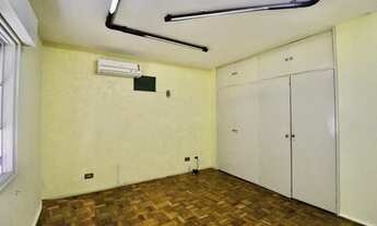 Imagem 7: Casa para aluguel e venda com 250 metros quadrados com 3 quartos