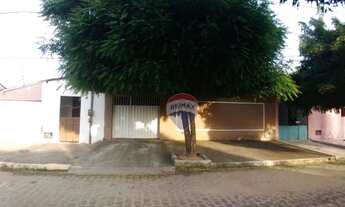 Imagem: Casa com ótima localização Px a BR 101